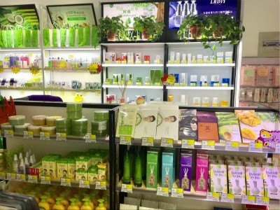 開化妝品店賺錢嗎?小資生活孕育創業發展的美麗商機